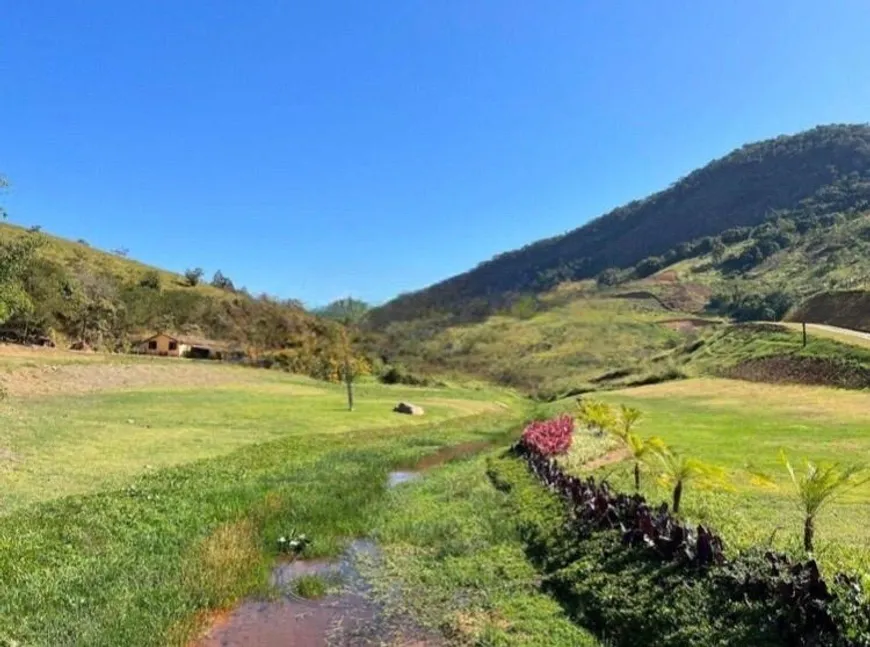 Foto 1 de Lote/Terreno à venda, 21000m² em Pedro do Rio, Petrópolis