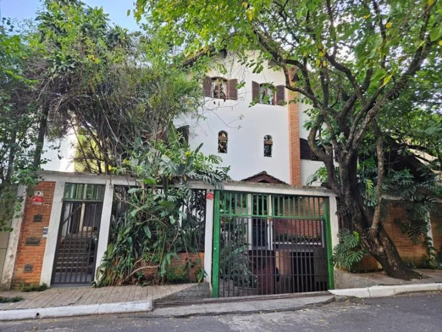 Foto 1 de Casa com 3 Quartos para venda ou aluguel, 300m² em Chácara Klabin, São Paulo