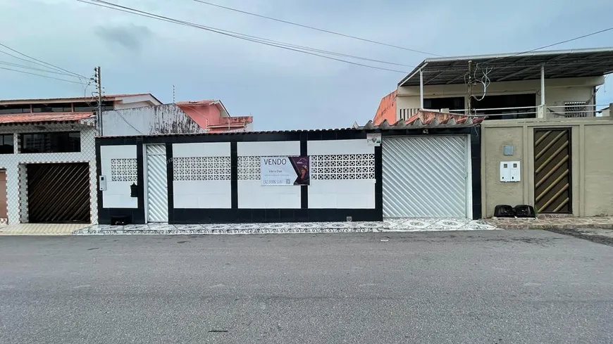 Foto 1 de Imóvel Comercial com 5 Quartos à venda, 263m² em Dom Pedro, Manaus