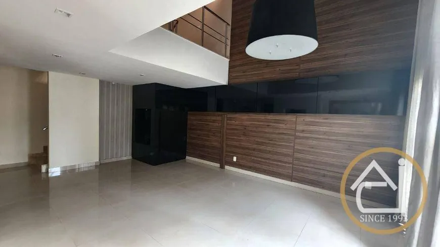 Foto 1 de Casa de Condomínio com 3 Quartos para alugar, 280m² em Royal Forest, Londrina