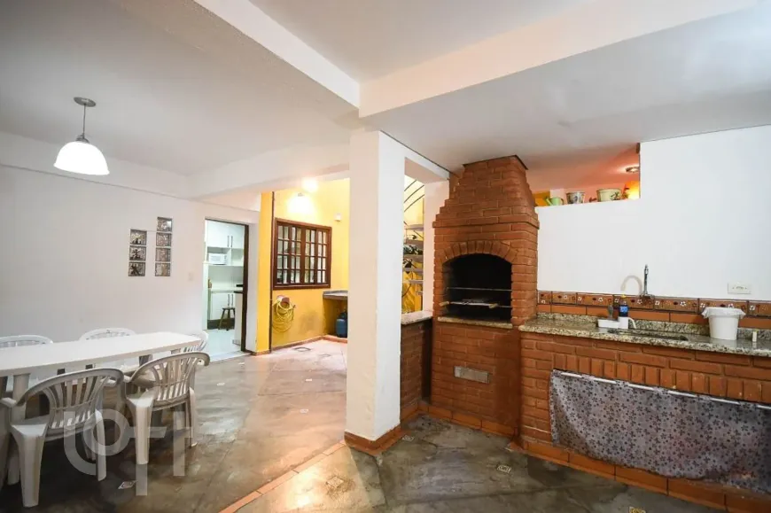 Foto 1 de Casa com 3 Quartos à venda, 130m² em Jardim Paulista, São Paulo
