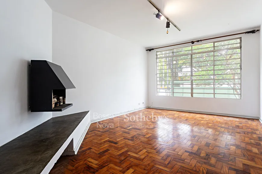Foto 1 de Casa com 3 Quartos à venda, 192m² em Vila Madalena, São Paulo