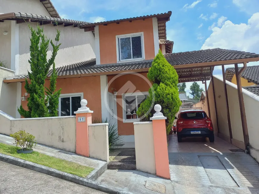 Foto 1 de Casa de Condomínio com 4 Quartos à venda, 108m² em Bom Retiro, Teresópolis