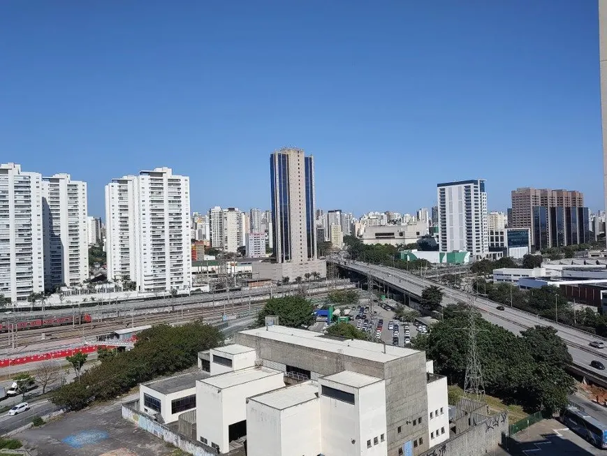 Foto 1 de Apartamento com 2 Quartos à venda, 42m² em Barra Funda, São Paulo