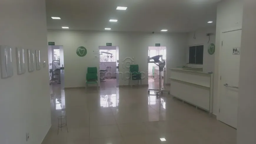 Foto 1 de Ponto Comercial para alugar, 250m² em Centro, Guapiaçu