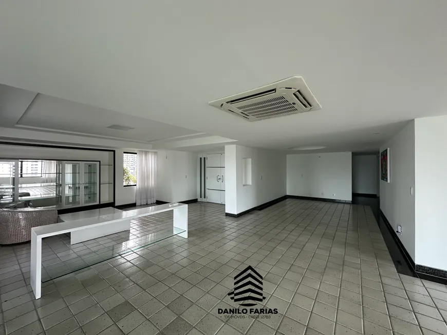 Foto 1 de Apartamento com 4 Quartos para alugar, 440m² em Parnamirim, Recife