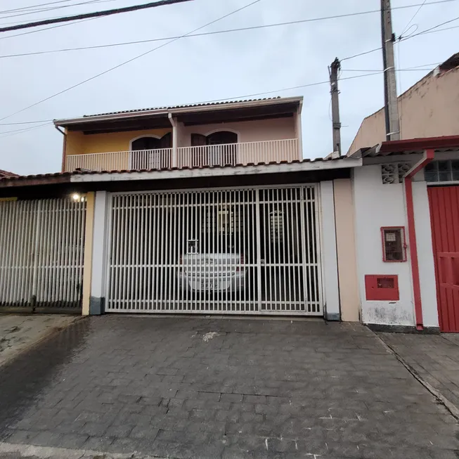 Foto 1 de Sobrado com 3 Quartos à venda, 117m² em Bosque dos Eucaliptos, São José dos Campos