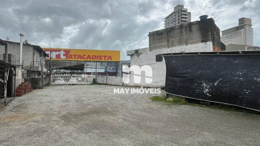 Foto 1 de Lote/Terreno para venda ou aluguel, 1500m² em Centro, Itajaí