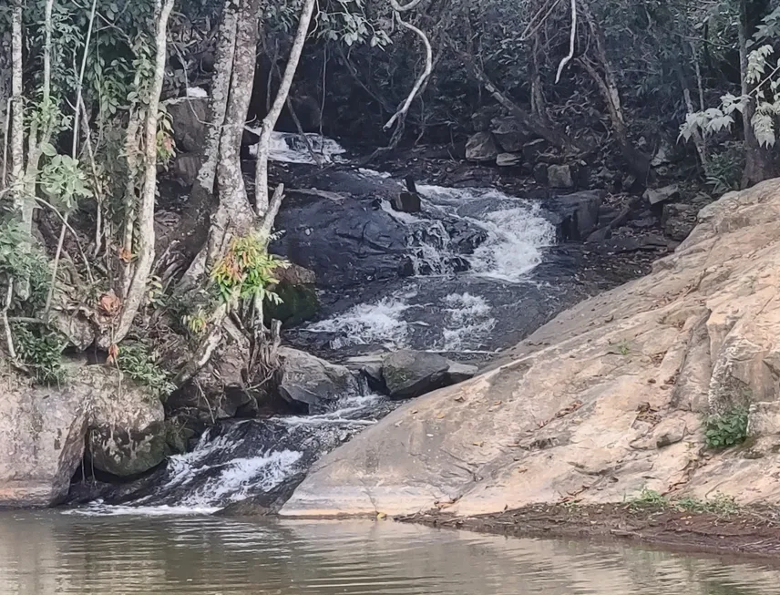 Foto 1 de Lote/Terreno à venda, 20000m² em Zona Rural, Sete Lagoas