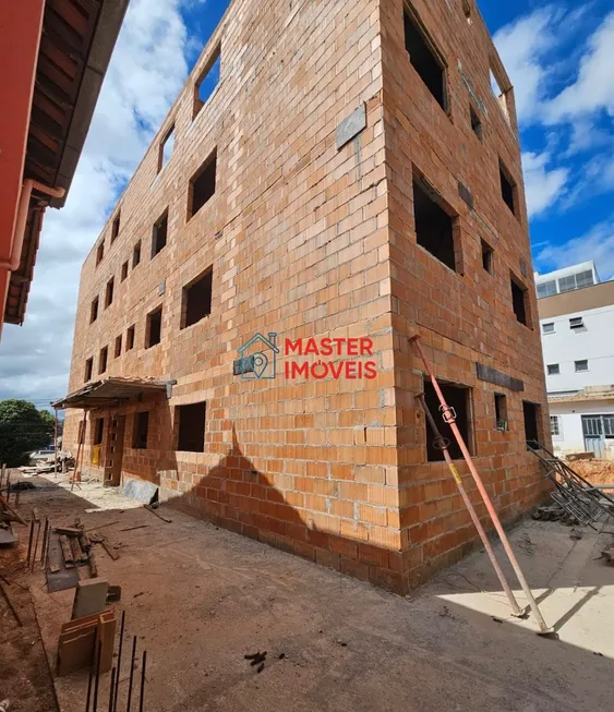 Foto 1 de Apartamento com 3 Quartos à venda, 60m² em Diamante, Belo Horizonte