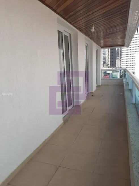 Foto 1 de Cobertura com 3 Quartos à venda, 290m² em Tombo, Guarujá