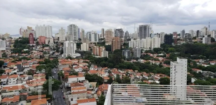 Foto 1 de Cobertura com 2 Quartos à venda, 160m² em Vila Madalena, São Paulo