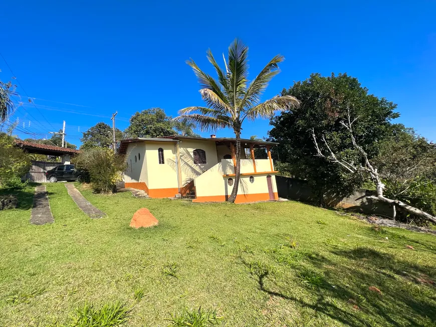 Foto 1 de Fazenda/Sítio com 2 Quartos à venda, 1100m² em Centro, Santa Isabel