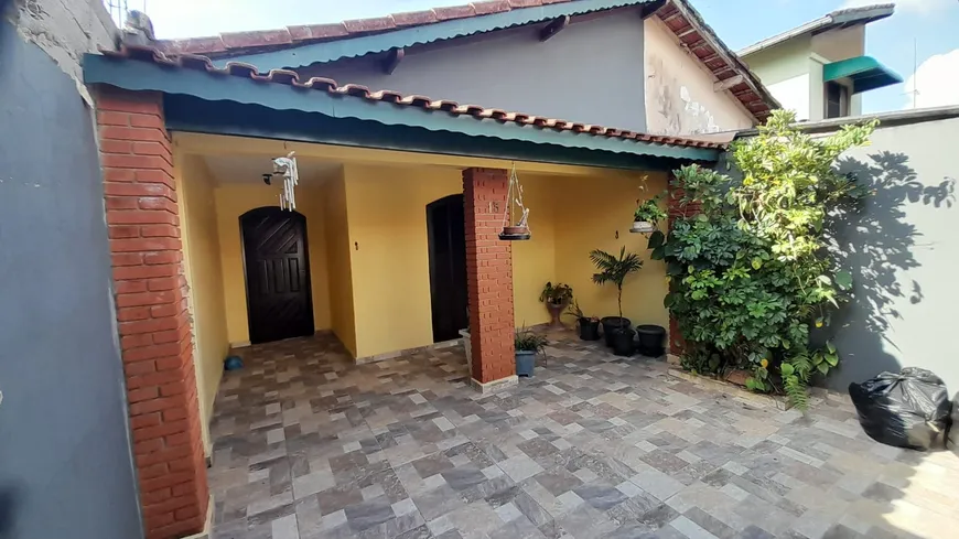 Foto 1 de Casa com 1 Quarto à venda, 55m² em Suarão, Itanhaém