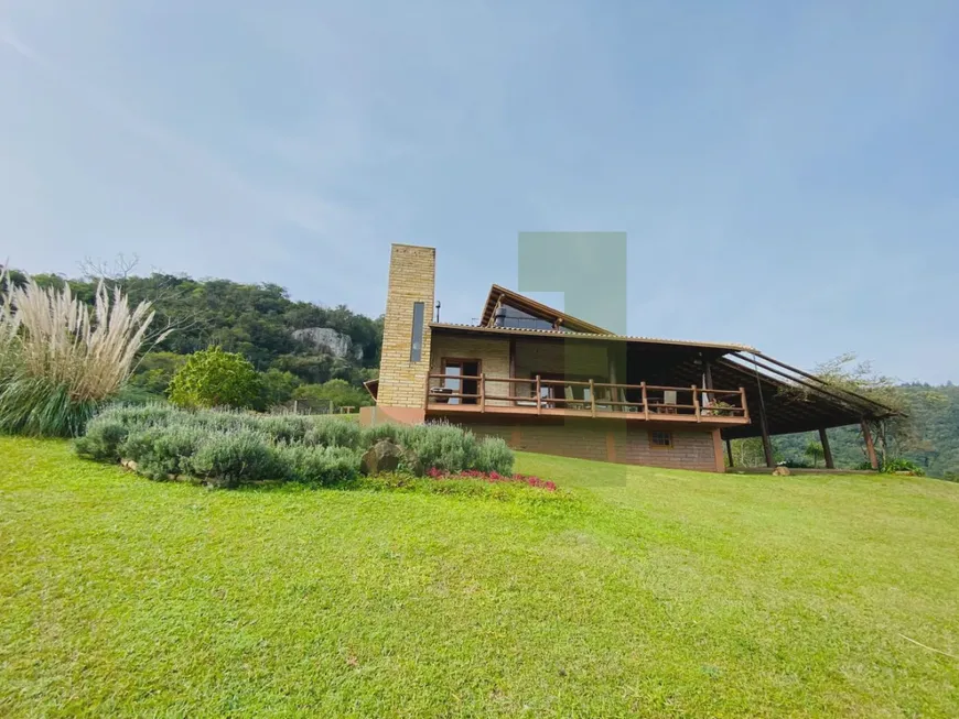 Foto 1 de Casa de Condomínio com 3 Quartos à venda, 1000m² em Feitoria, São Leopoldo