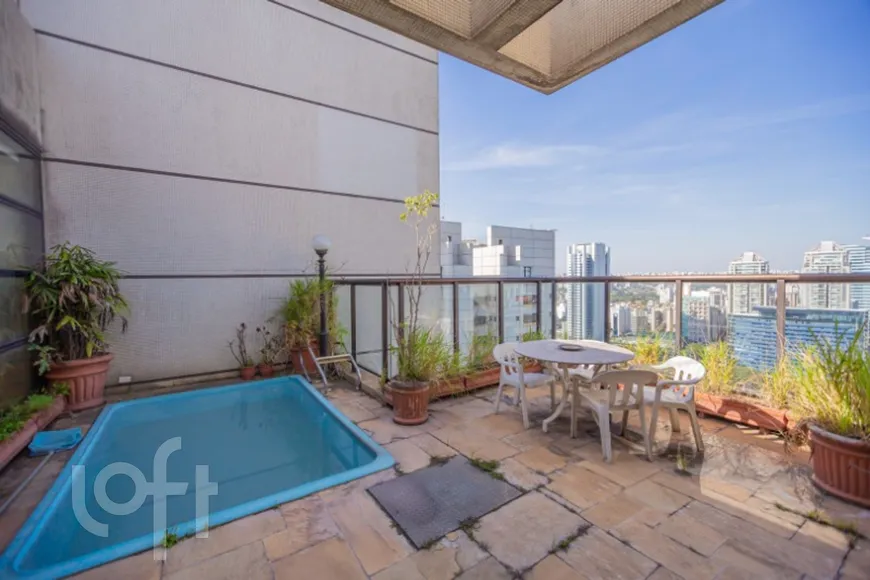 Foto 1 de Apartamento com 3 Quartos à venda, 298m² em Morumbi, São Paulo