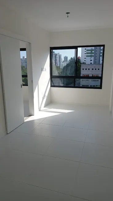 Foto 1 de Apartamento com 1 Quarto à venda, 27m² em Imbuí, Salvador