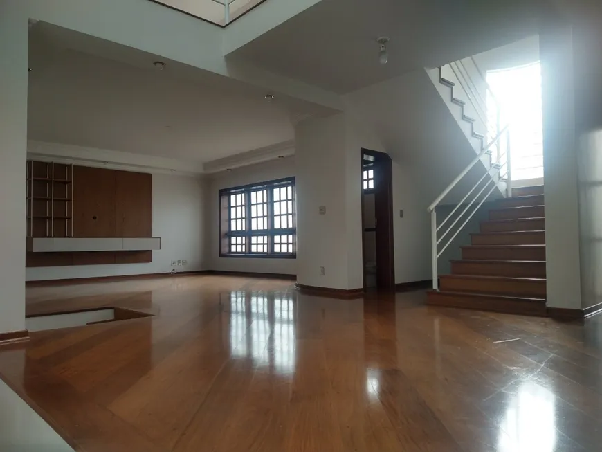 Foto 1 de Casa com 4 Quartos para alugar, 620m² em Jardim Paiquerê, Valinhos