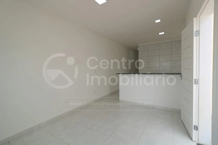 Foto 1 de Casa com 2 Quartos à venda, 70m² em Balneario Sao Joao Batista , Peruíbe