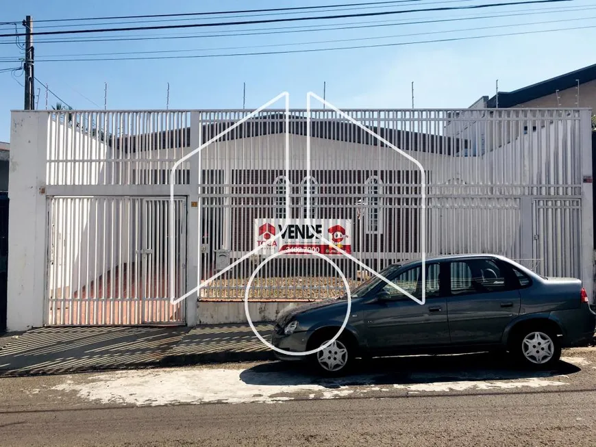 Foto 1 de Casa com 3 Quartos à venda, 250m² em Montolar, Marília