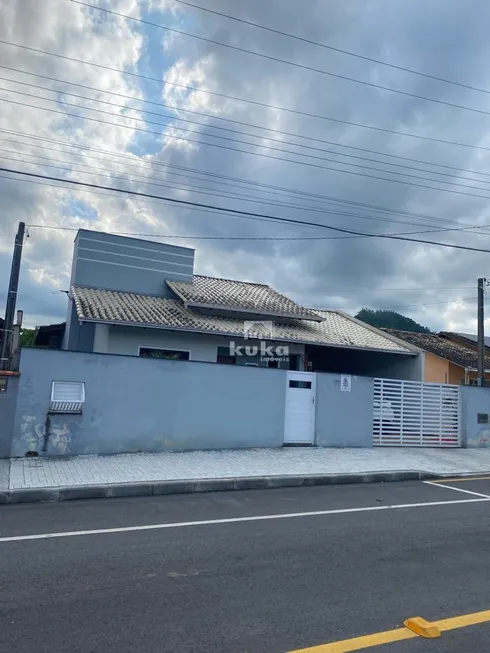 Foto 1 de Casa com 3 Quartos à venda, 132m² em Jaraguá 84, Jaraguá do Sul