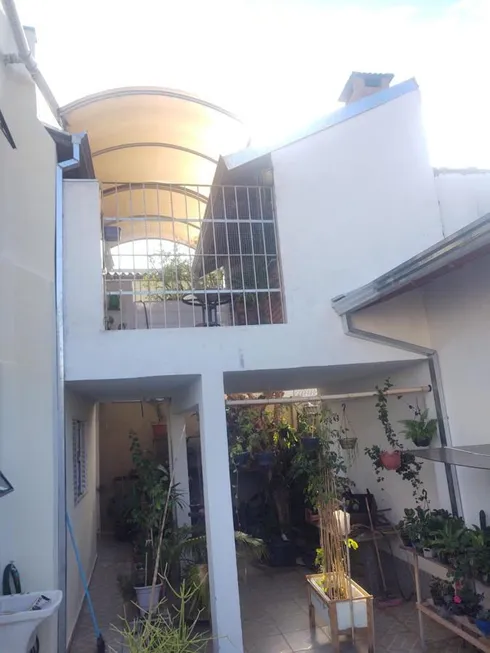 Foto 1 de Casa com 2 Quartos à venda, 220m² em Vila Trujillo, Sorocaba