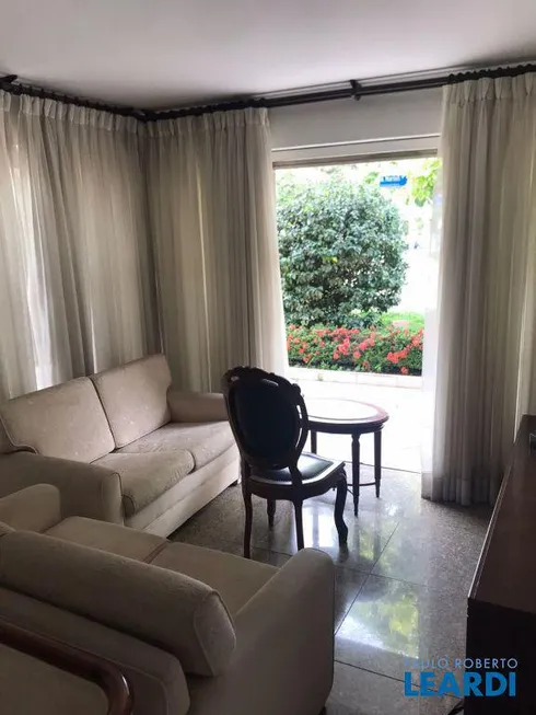 Foto 1 de Casa com 3 Quartos à venda, 170m² em Jardim Paulista, São Paulo