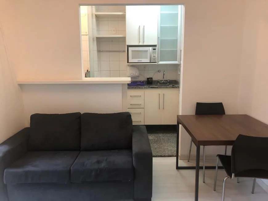 Foto 1 de Apartamento com 1 Quarto para alugar, 37m² em Vila Nova Conceição, São Paulo