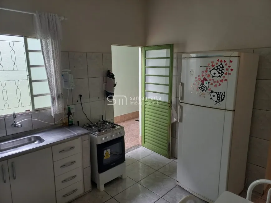 Foto 1 de Casa com 2 Quartos à venda, 17m² em Vila Brito, Lorena