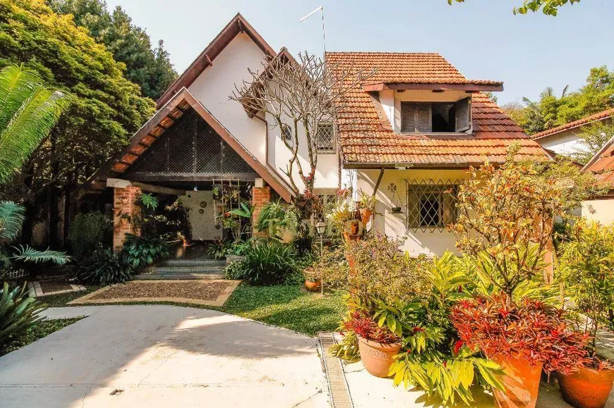 Foto 1 de Casa com 4 Quartos para venda ou aluguel, 400m² em Jardim América, São Paulo