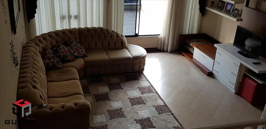 Foto 1 de Sobrado com 3 Quartos para alugar, 173m² em Parque das Nações, Santo André