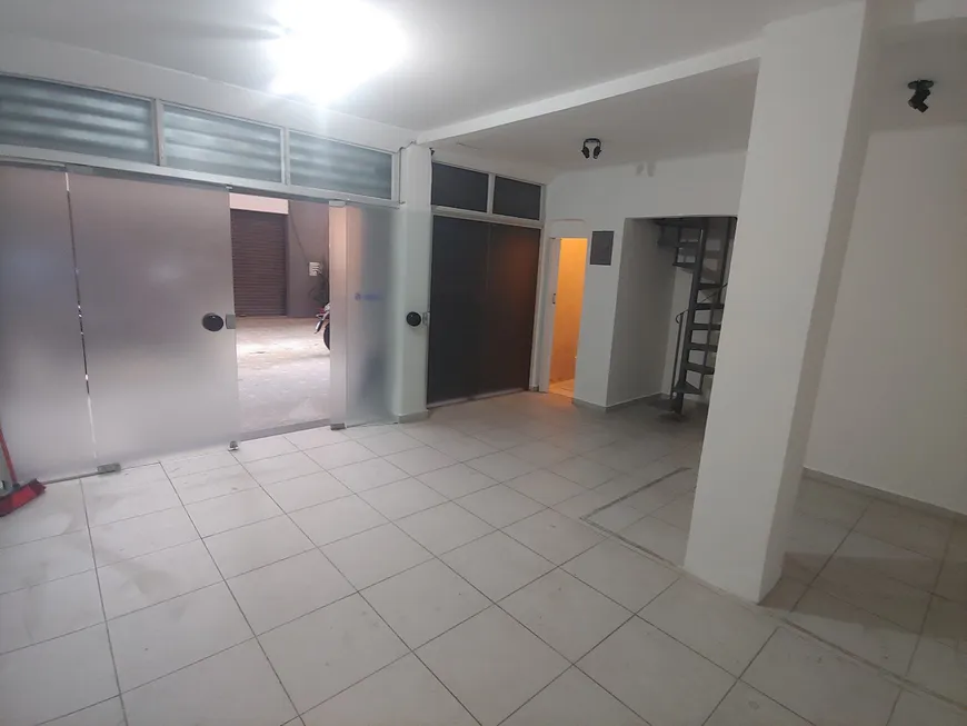 Foto 1 de Ponto Comercial com 1 Quarto para venda ou aluguel, 26m² em Liberdade, São Paulo