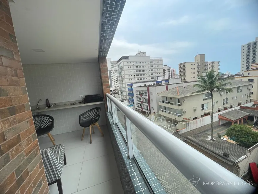 Foto 1 de Apartamento com 3 Quartos à venda, 105m² em Vila Guilhermina, Praia Grande