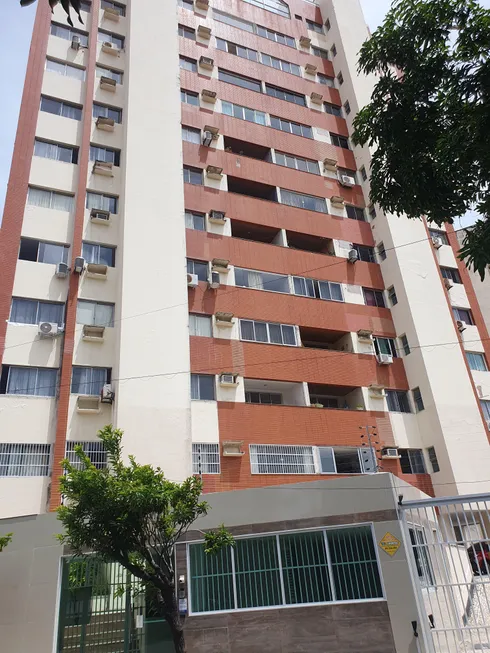 Foto 1 de Apartamento com 3 Quartos à venda, 118m² em Vicente Pinzon, Fortaleza