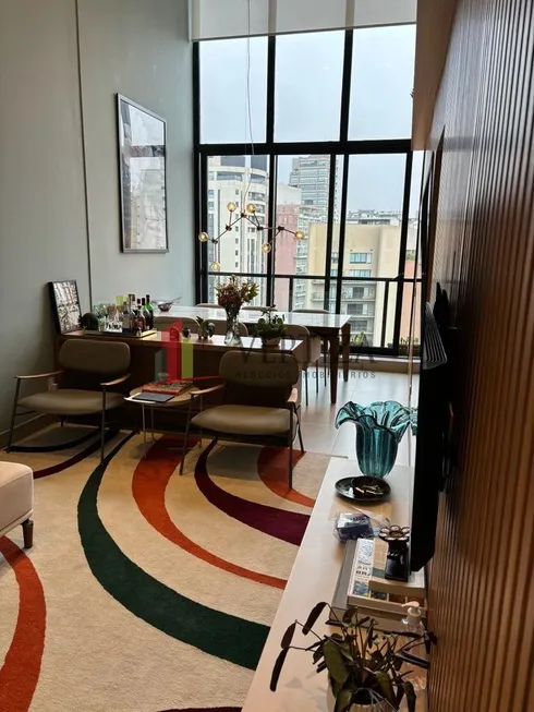 Foto 1 de Apartamento com 3 Quartos para alugar, 95m² em Vila Olímpia, São Paulo