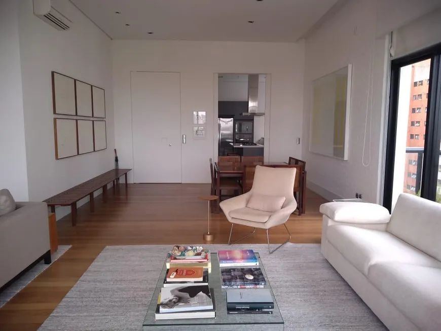 Foto 1 de Apartamento com 2 Quartos à venda, 167m² em Itaim Bibi, São Paulo