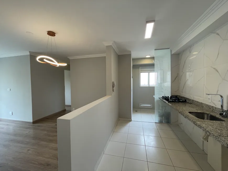 Foto 1 de Apartamento com 3 Quartos à venda, 70m² em Vila Suzana, São Paulo