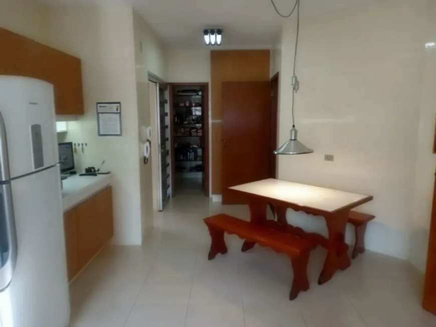 Foto 1 de Casa com 4 Quartos à venda, 500m² em Interlagos, São Paulo