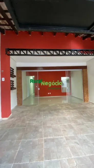 Foto 1 de Casa com 2 Quartos à venda, 10m² em Centro, Lorena