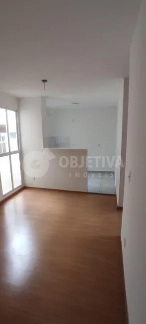 Foto 1 de Apartamento com 2 Quartos à venda, 42m² em Laranjeiras, Uberlândia