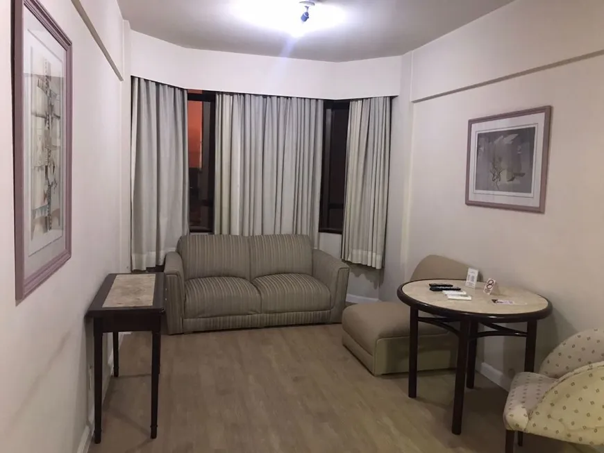 Foto 1 de Apartamento com 1 Quarto à venda, 48m² em Centro, Campinas