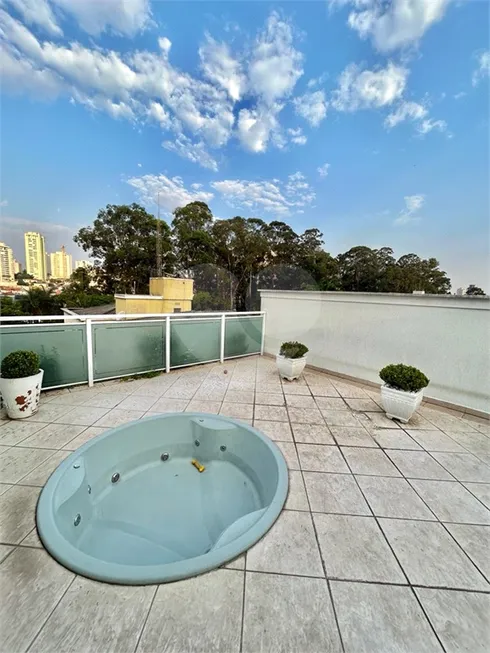 Foto 1 de Casa de Condomínio com 3 Quartos à venda, 295m² em Jardim São Paulo, São Paulo