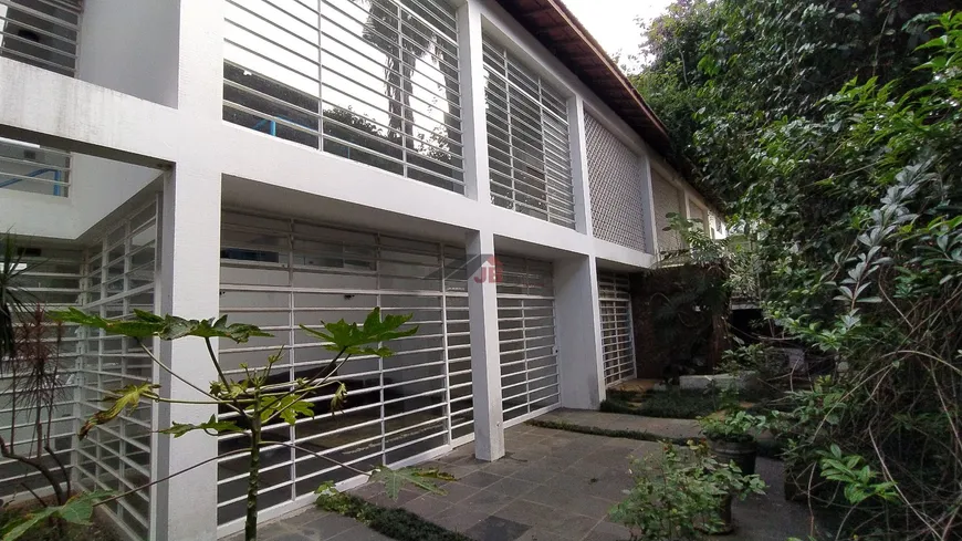 Foto 1 de Sobrado com 6 Quartos para alugar, 500m² em Brooklin, São Paulo