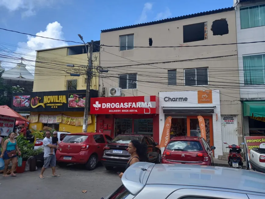 Foto 1 de Sala Comercial com 3 Quartos para alugar, 70m² em Itapuã, Salvador