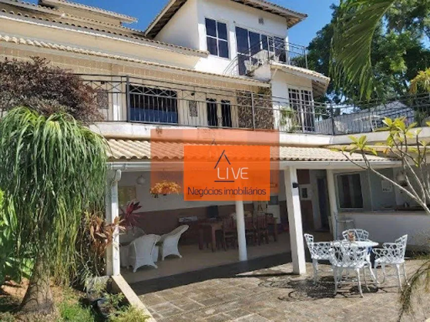 Foto 1 de Casa com 4 Quartos à venda, 550m² em Maria Paula, Niterói