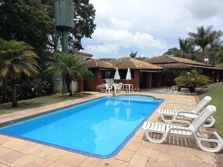 Foto 1 de Fazenda/Sítio com 3 Quartos à venda, 300m² em Vargem do Salto, Ibiúna