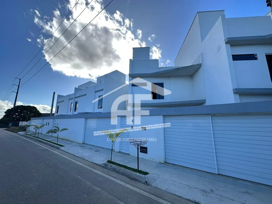 Foto 1 de Casa com 4 Quartos à venda, 200m² em Antares, Maceió