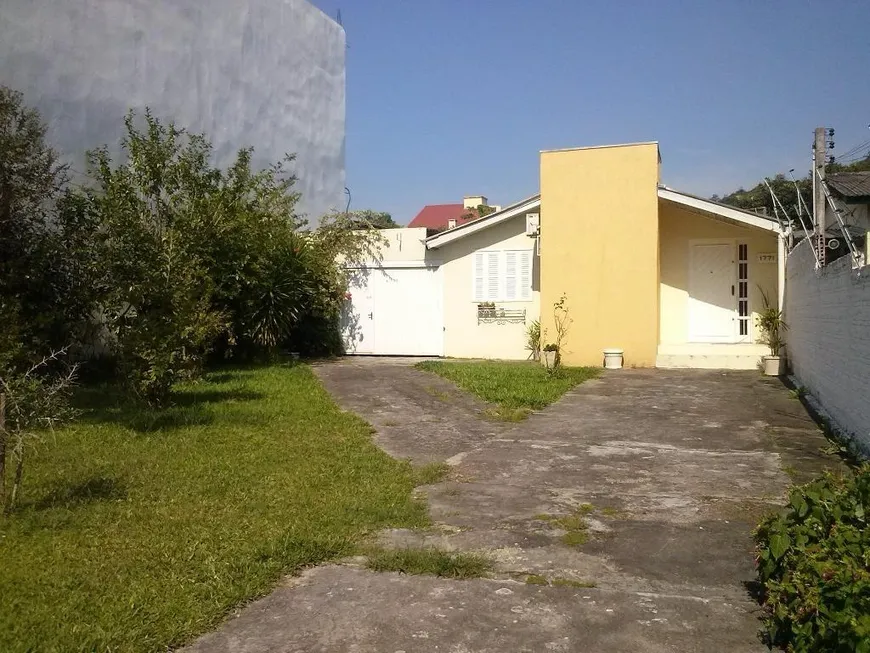 Foto 1 de Casa com 3 Quartos à venda, 165m² em Tristeza, Porto Alegre