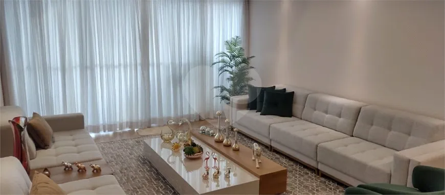 Foto 1 de Apartamento com 4 Quartos à venda, 330m² em Santo Antônio, São Caetano do Sul