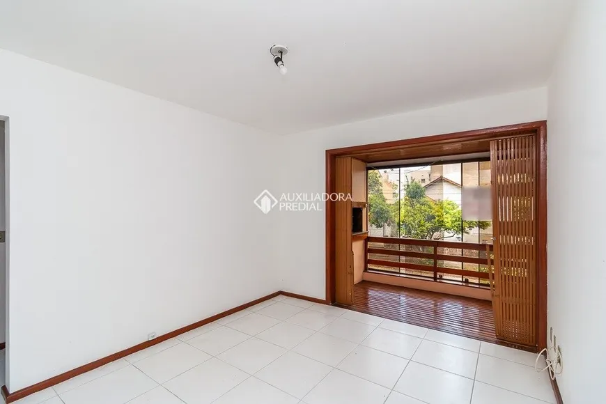 Foto 1 de Apartamento com 2 Quartos à venda, 59m² em Santo Antônio, Porto Alegre